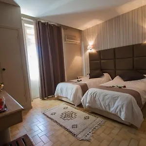 Hotel De La Paix ***